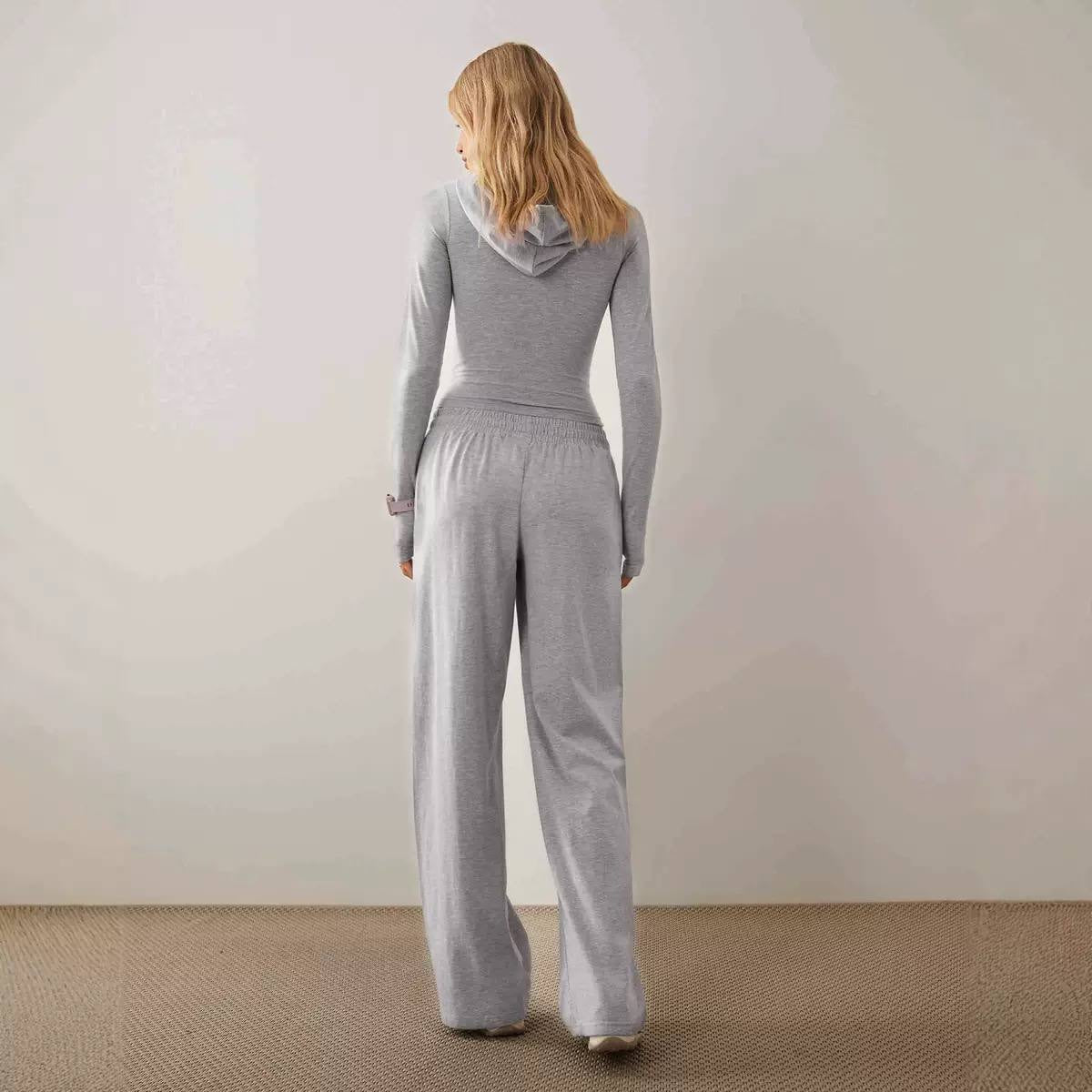 Cropped Zip-Up Hoodie and Wide-Leg Pants Two-Piece Set – Light Grey