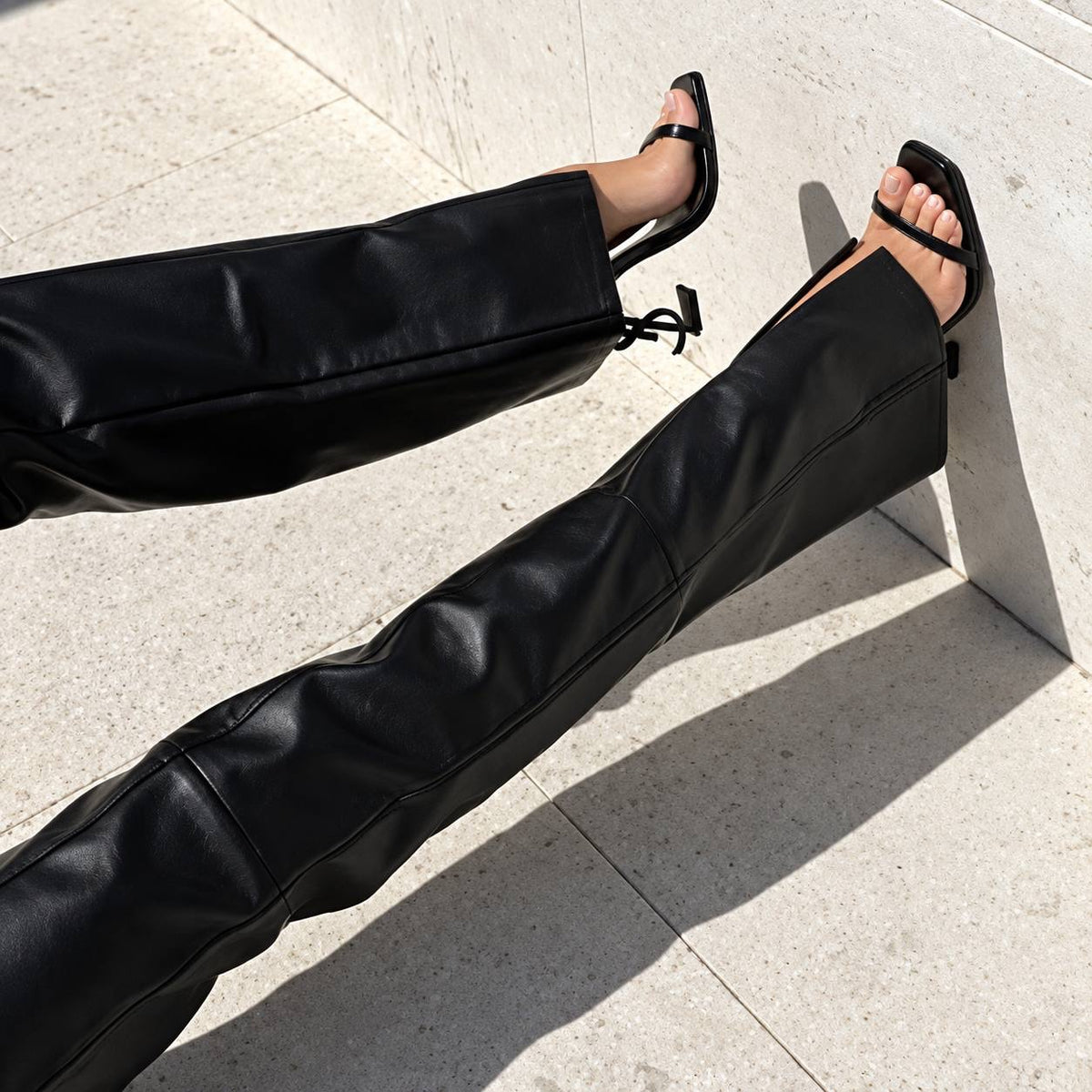 Lace-Up Flared Pants With Front Seams And Split Hems – Black