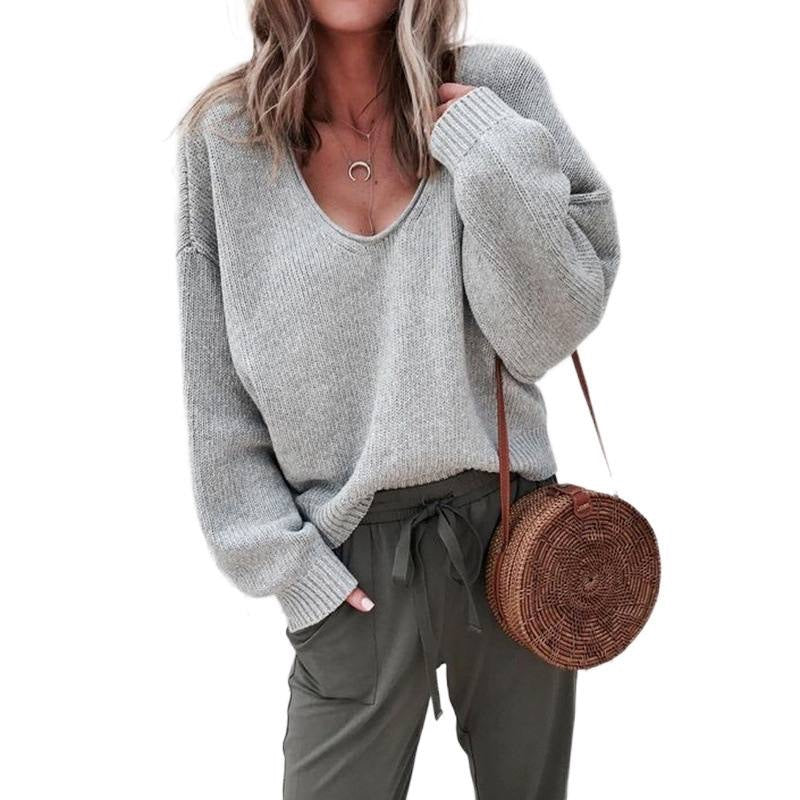 Relaxed Scoop Neck Sweater With Ribbed Cuffs – Light Grey
