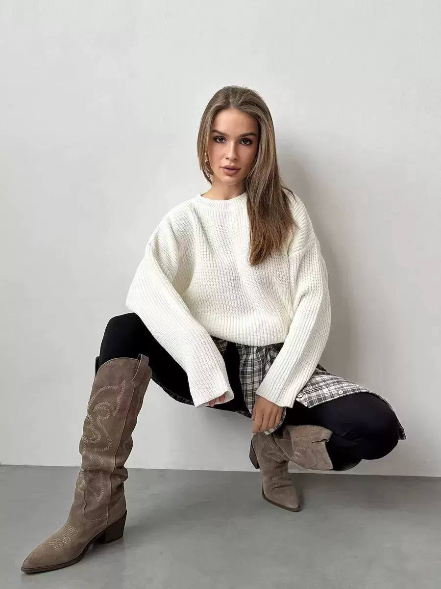 Oversized Crew Neck Knit Sweater With Long Sleeves – Cream