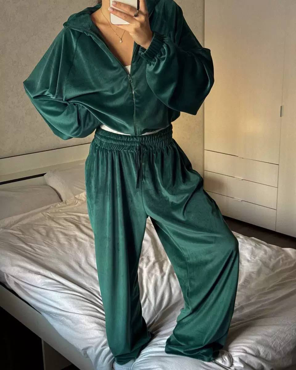 Cropped Zip-Up Jacket and Wide-Leg Pants Set – Dark Green