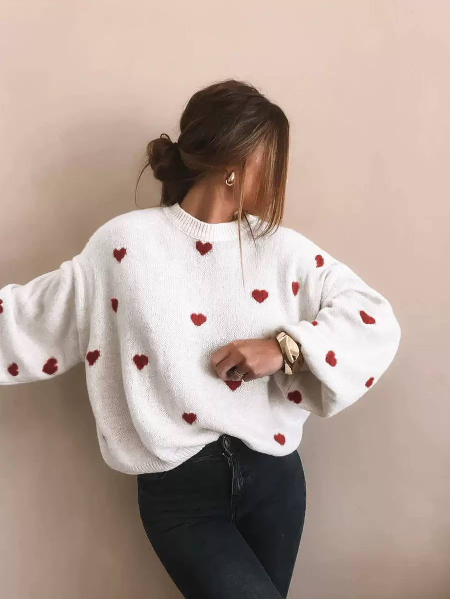Relaxed Heart Pattern Crewneck Sweater With Long Sleeves – White With Red Hearts