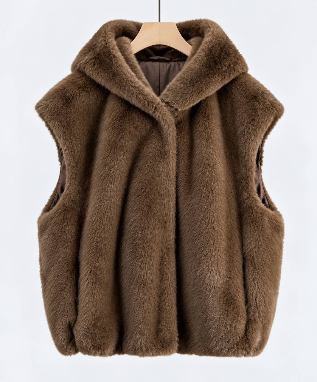Hooded Plush-Texture Vest With Relaxed Fit And Pockets – Brown