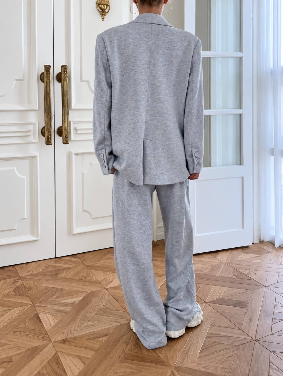 Double-Breasted Blazer and Wide-Leg Drawstring Pants Set – Light Grey