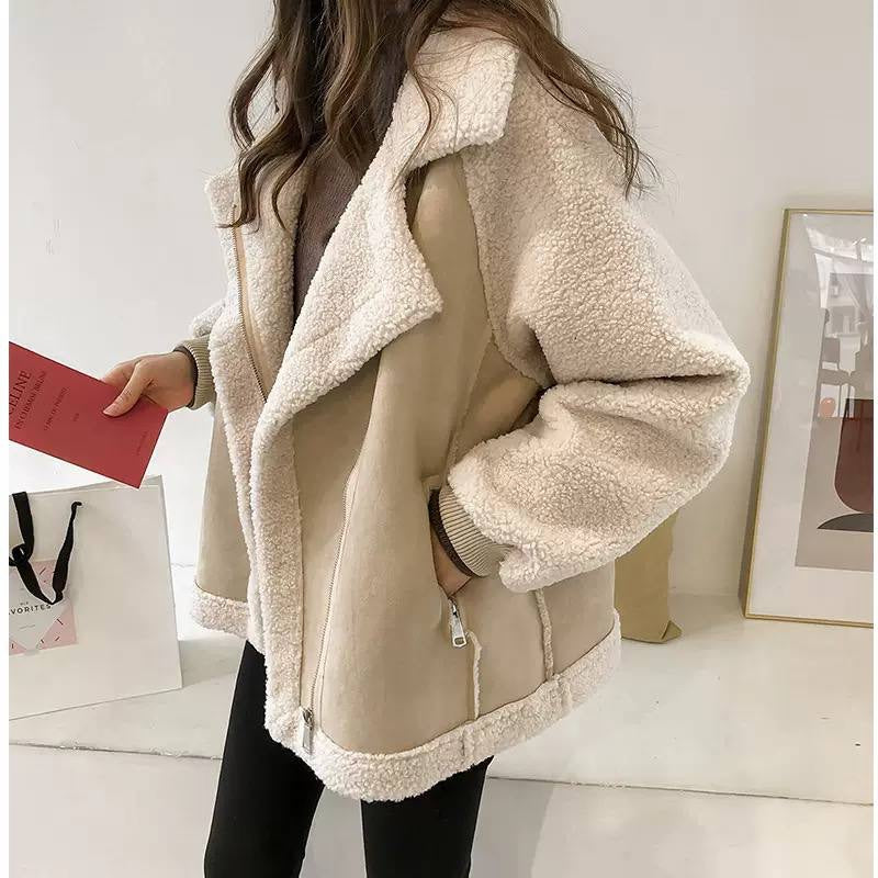 Relaxed Zip-Front Jacket With Wide Lapels And Textured Sleeves – Beige