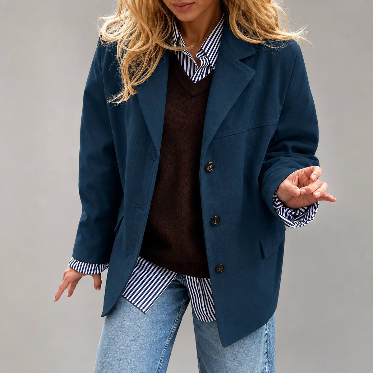 Relaxed Notched Lapel Blazer With Button Front – Blue