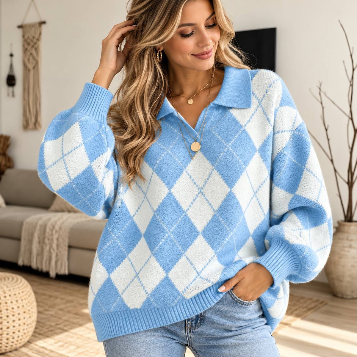 Relaxed Argyle Collared Sweater With Long Sleeves – Light Blue Argyle