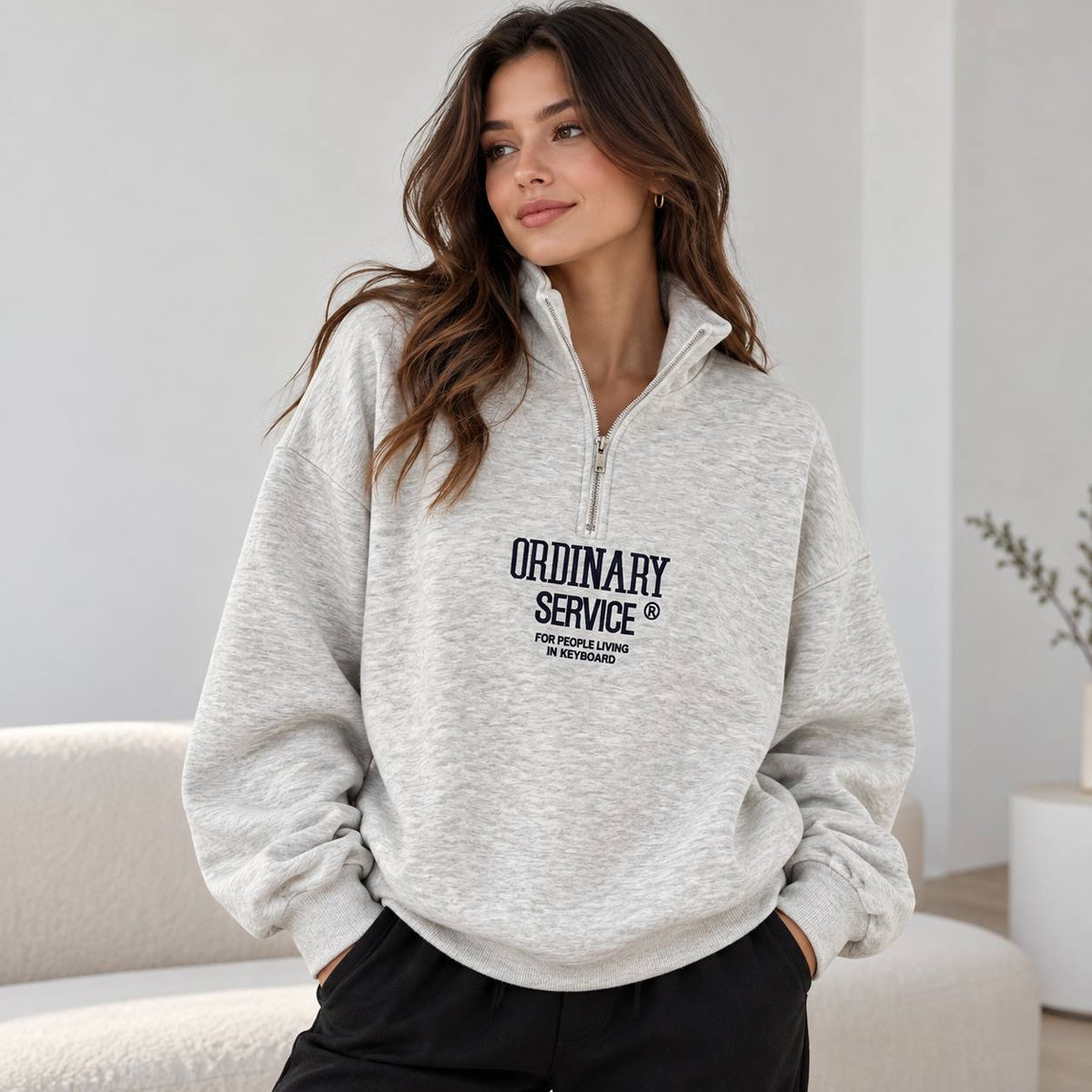 Relaxed Quarter-Zip Graphic Sweatshirt With Drop Shoulders – Light Grey