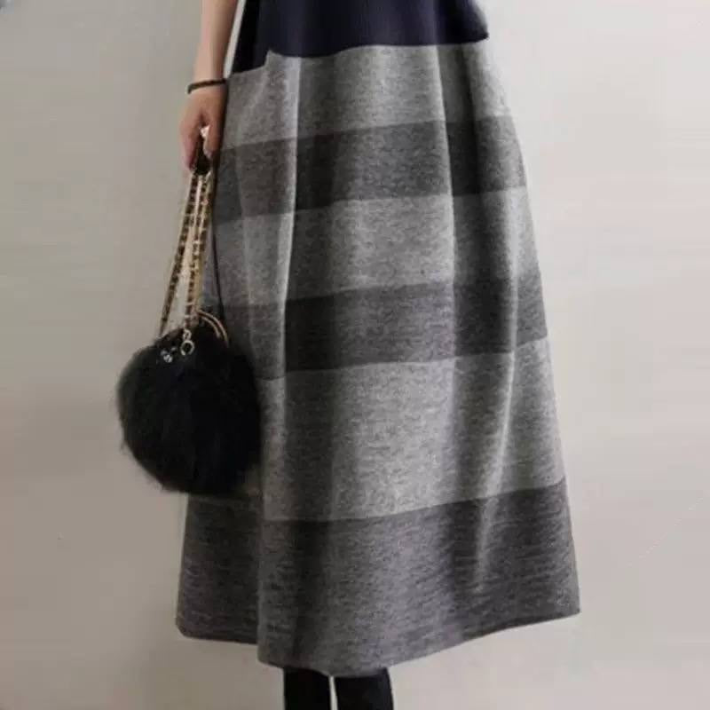 Color Block Long Sleeve A-Line Sweater Dress – Navy And Grey