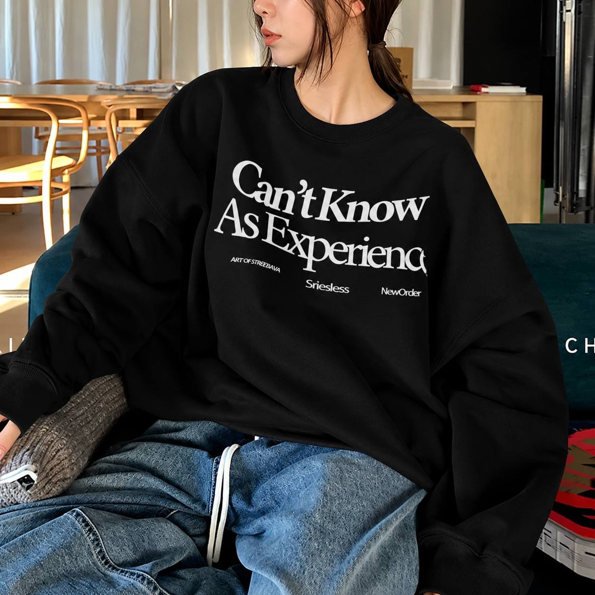 Oversized Graphic Crewneck Sweatshirt With Drop Shoulder Sleeves – Black