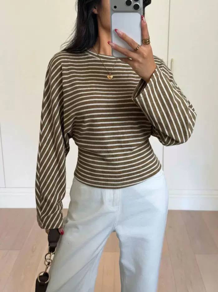 Striped Batwing Sleeve Sweater With a Fitted Waist – Olive Striped