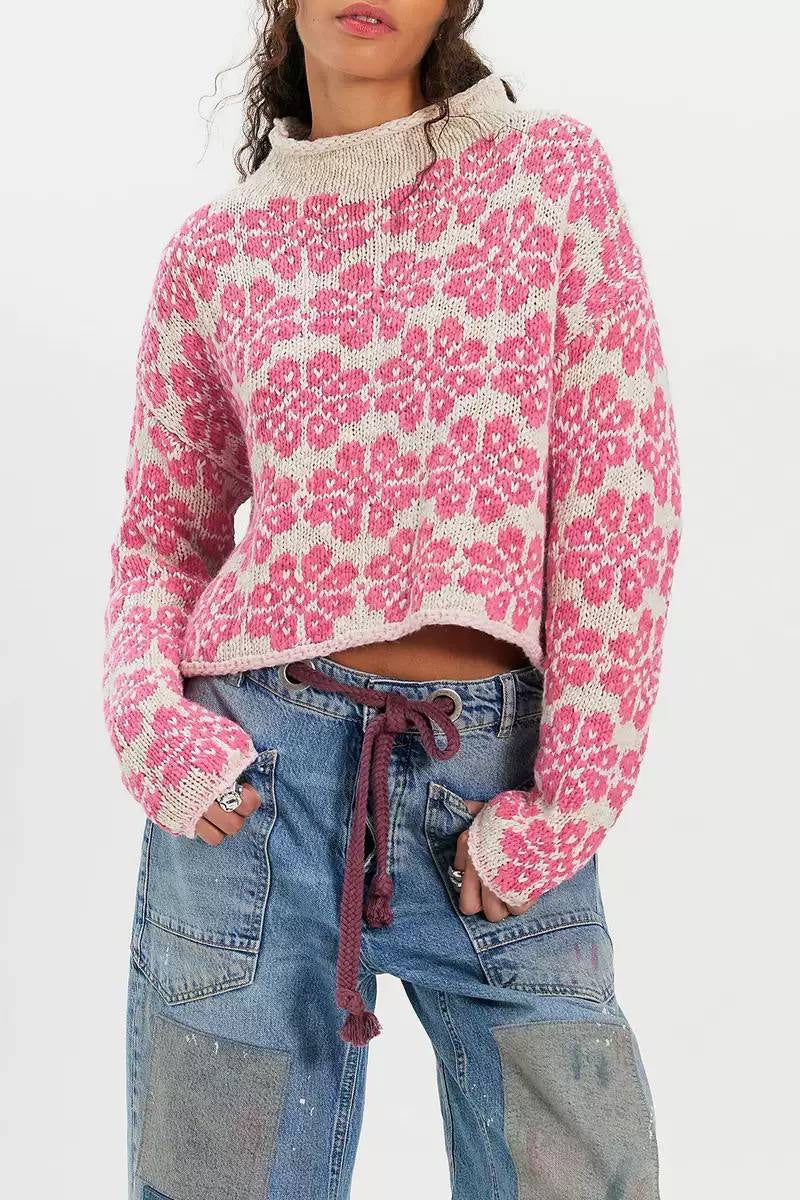 Floral Cropped Sweater With Relaxed Long Sleeves – Pink Floral