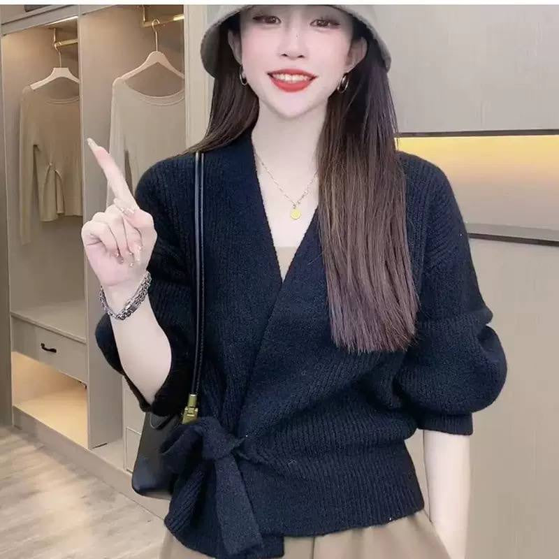Ribbed V-Neck Wrap Cardigan With Side Tie Waist – Navy