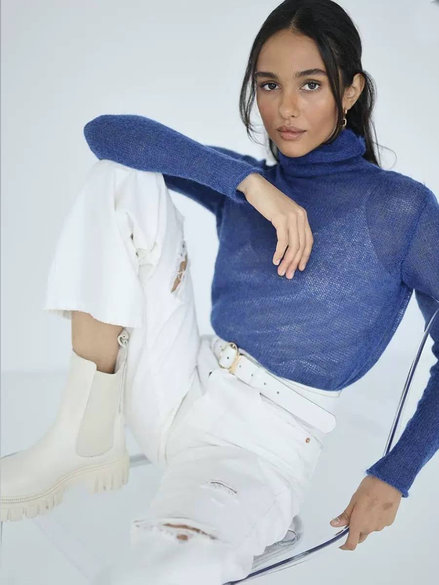 Sheer Knit Turtleneck Sweater With Long Sleeves – Blue