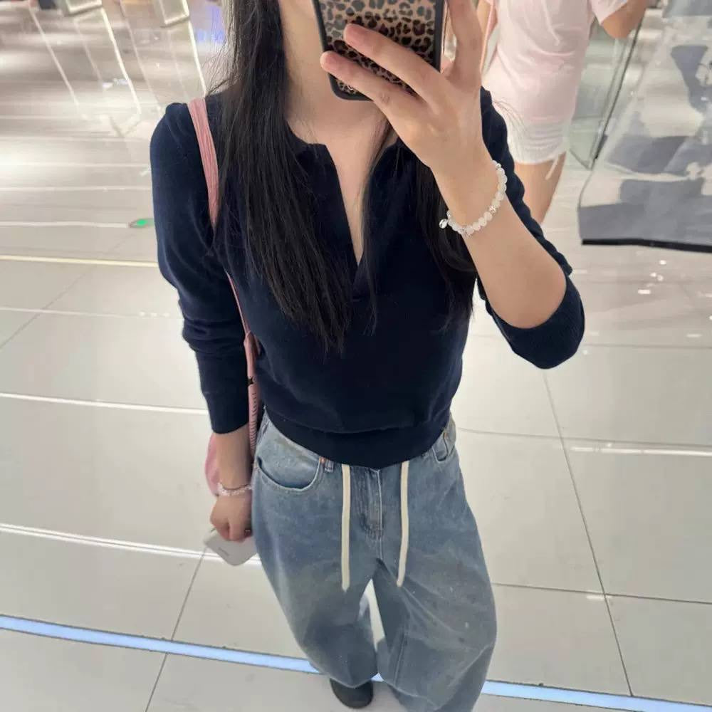 Open Collar Long Sleeve Sweater With Ribbed Trim – Navy