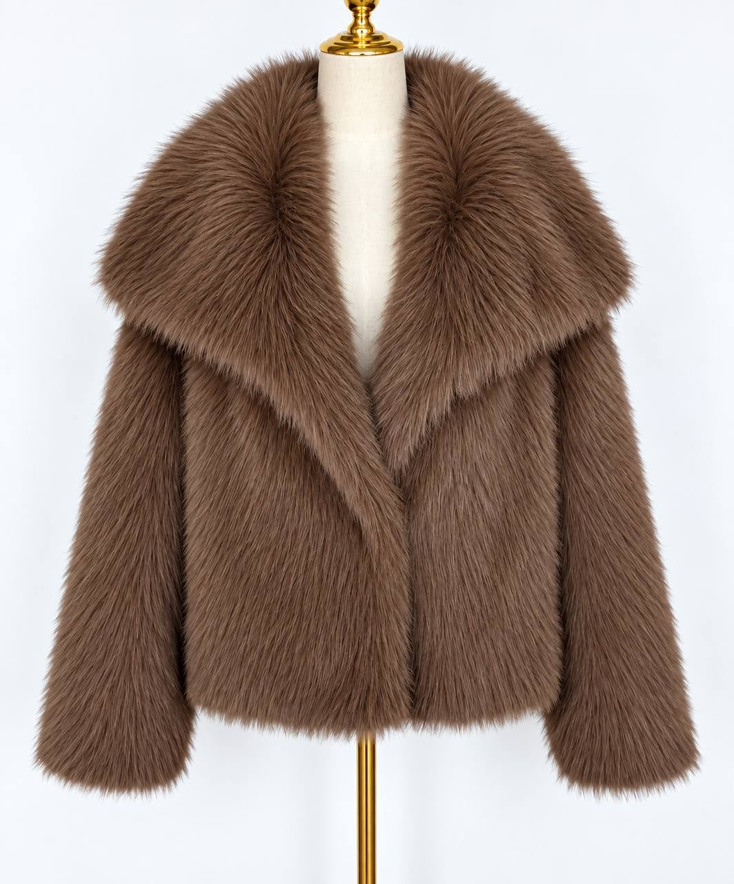 Textured Short Jacket With Oversized Collar – Brown