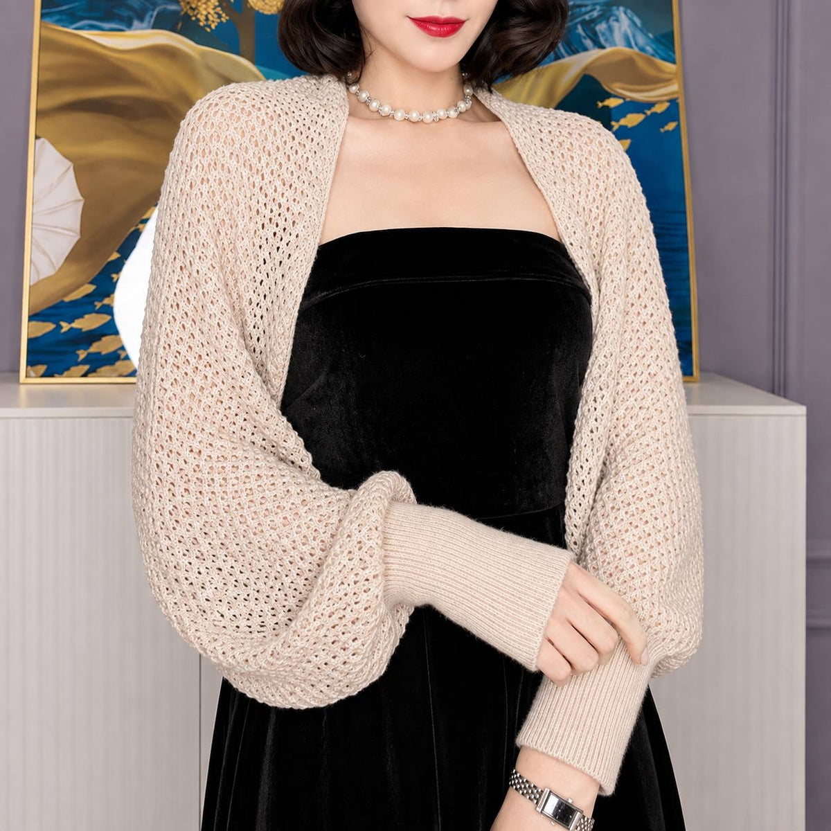 Open-Knit Cropped Cardigan With Long Sleeves And Ribbed Cuffs – Beige