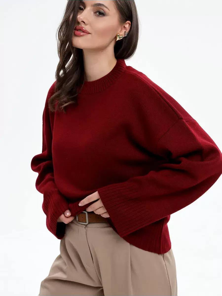 Relaxed Crewneck Sweater With Dropped Shoulders and Ribbed Cuffs – Burgundy