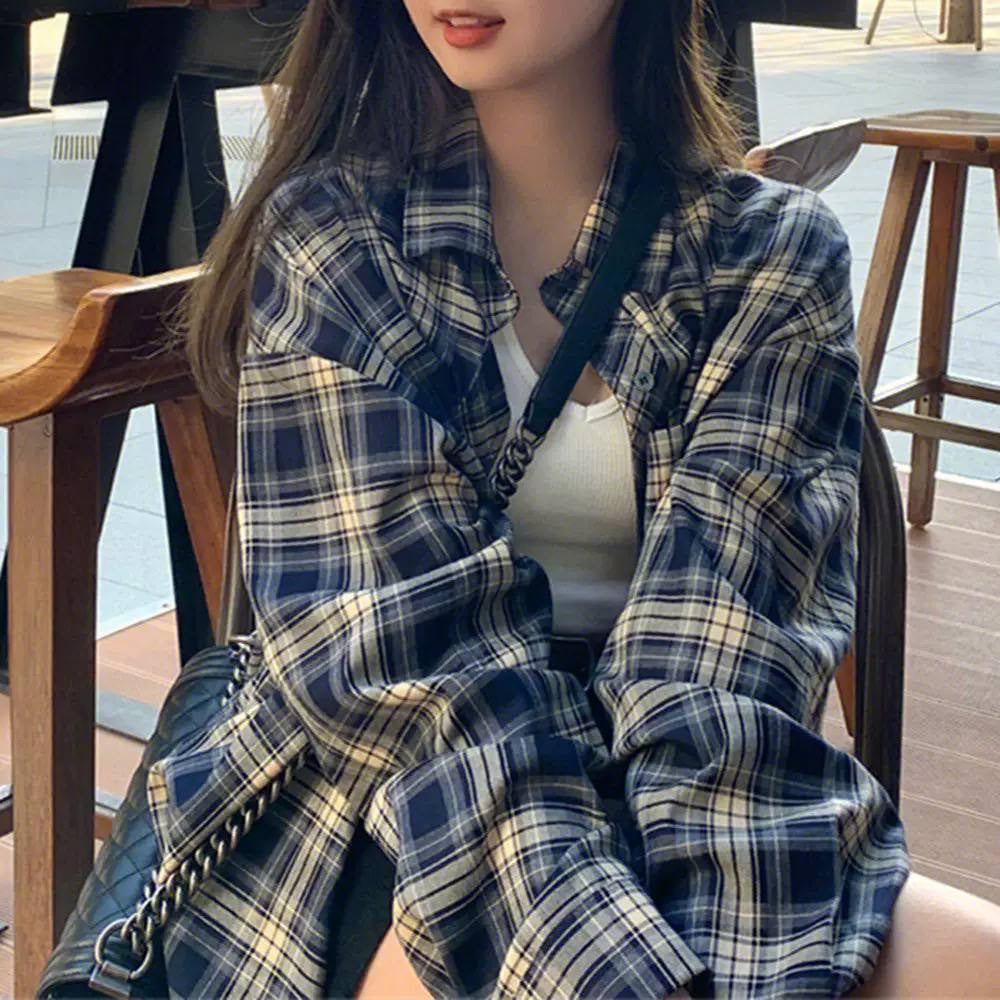 Oversized Plaid Button-Front Shirt With Balloon Sleeves – Navy Plaid