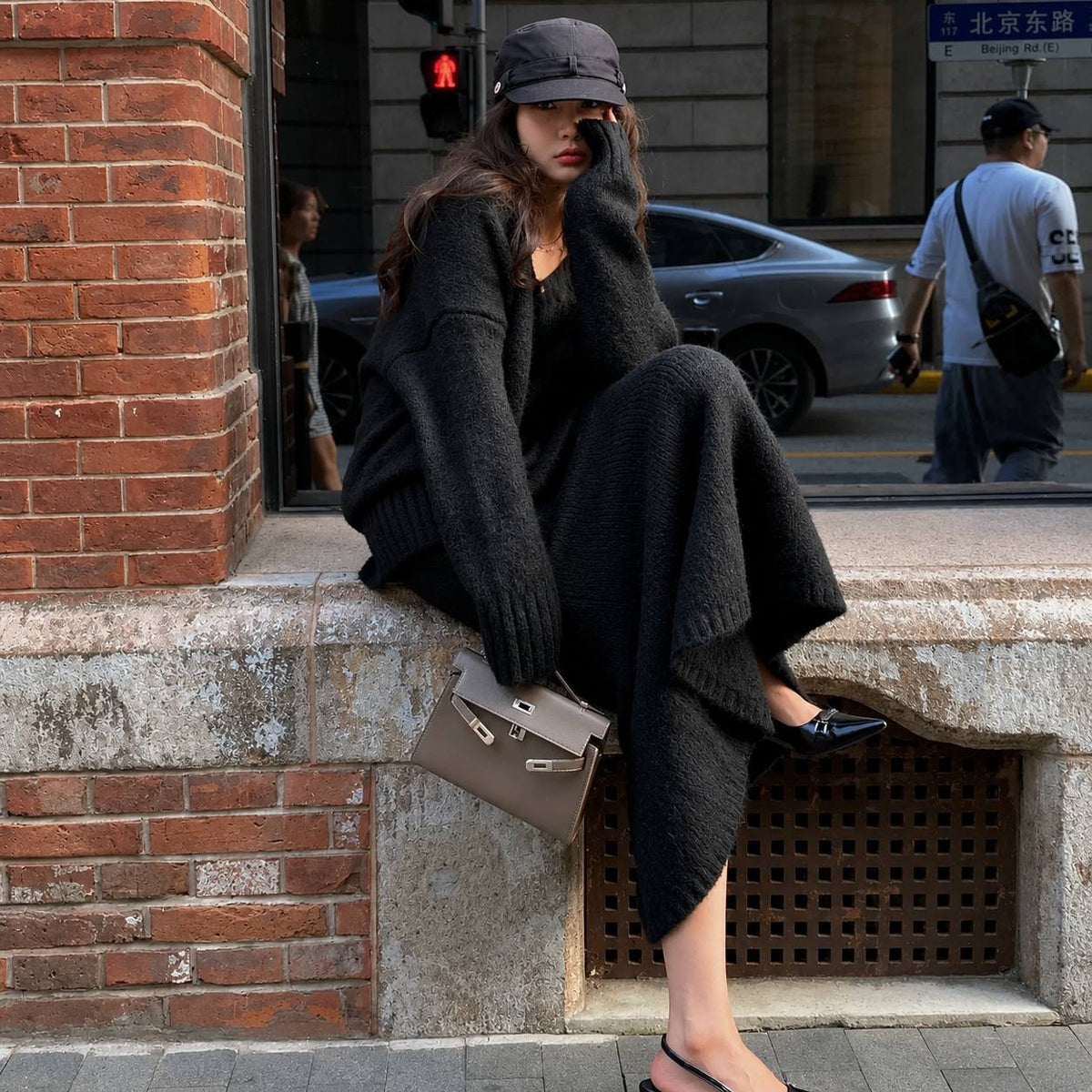 V-Neck Sweater and Flared Maxi Skirt Set – Black