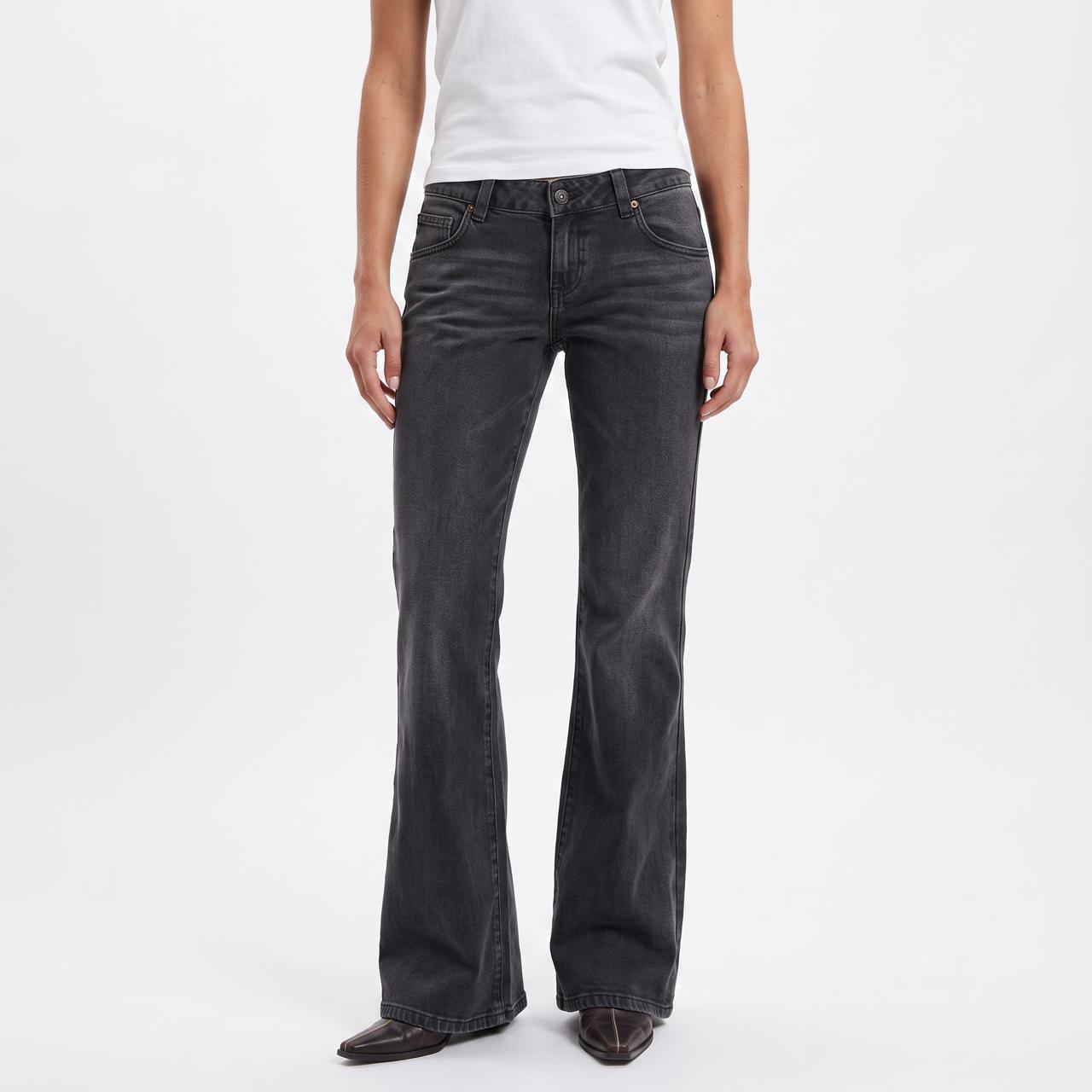 Women's Mid Rise Slim Straight Leg Jeans